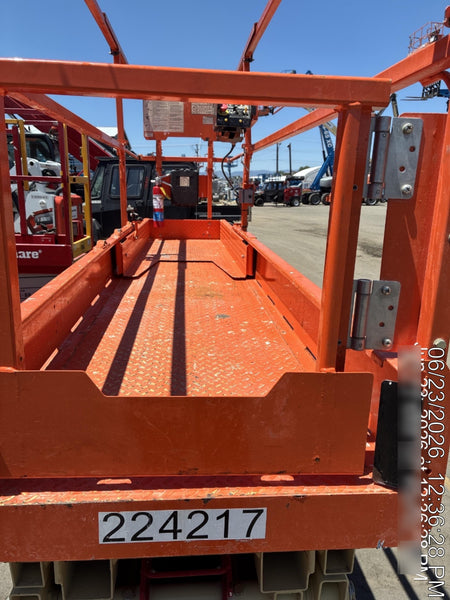 2022 JLG ES2632