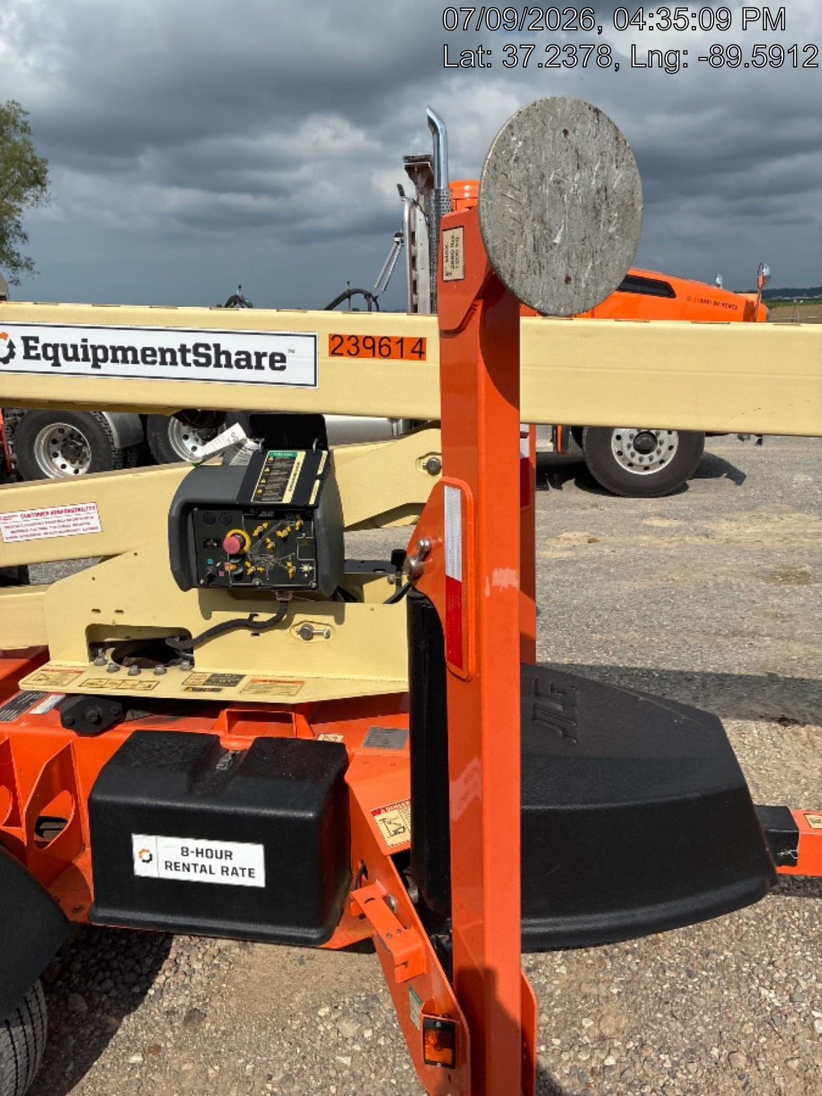 2022 JLG T500J