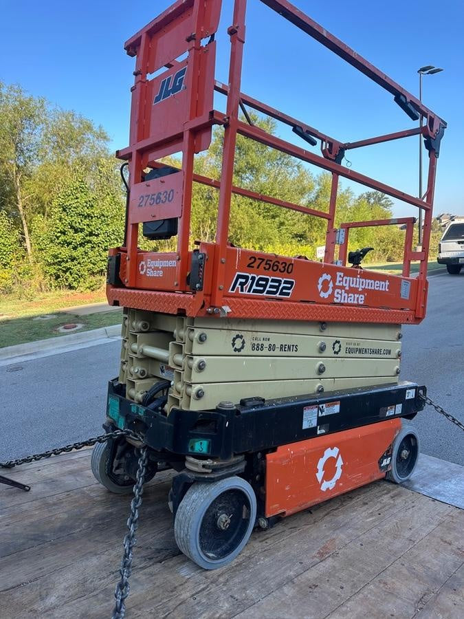 2022 JLG R1932