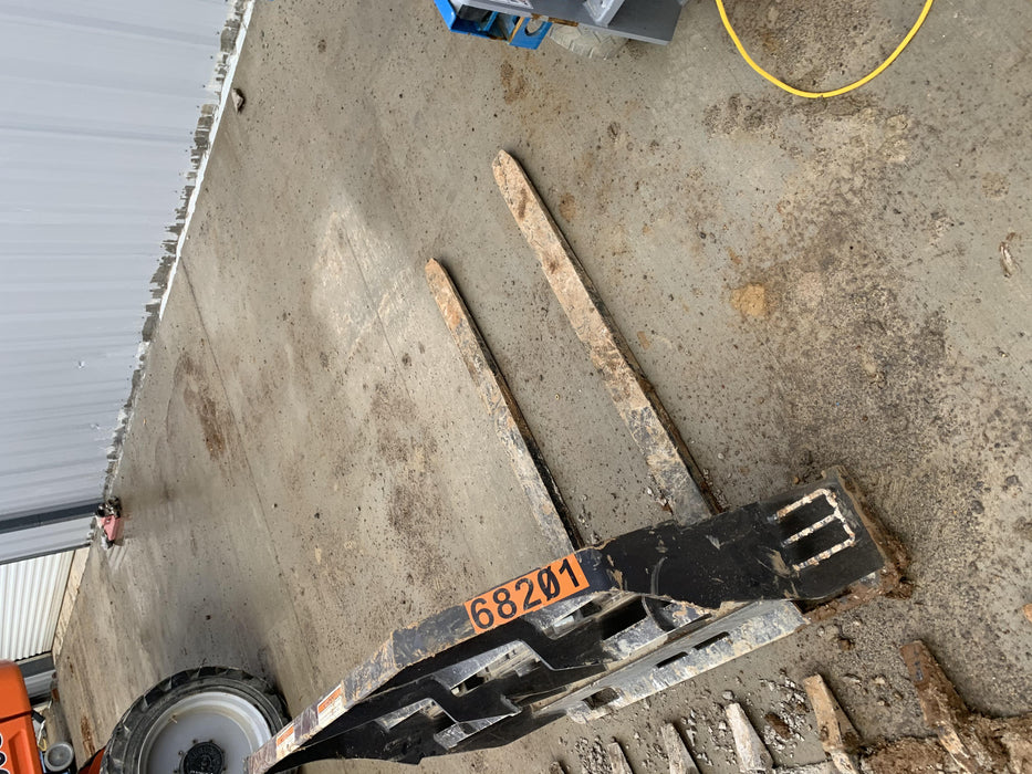 2020 PALADIN 48" Pallet Forks - Paladin