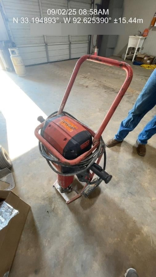 2020 HILTI TE 3000-AVR