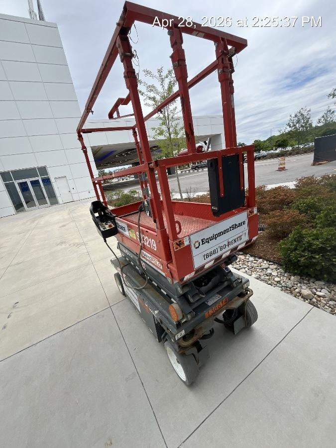 2021 SKYJACK SJ3219