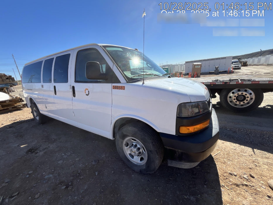 2025 CHEVROLET Express Van - Rental