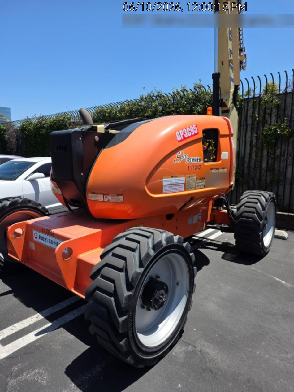 2021 JLG 600AJ