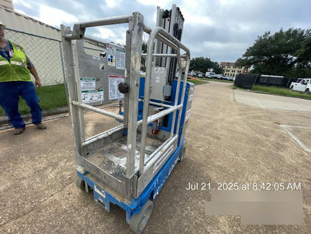2020 GENIE GR-20