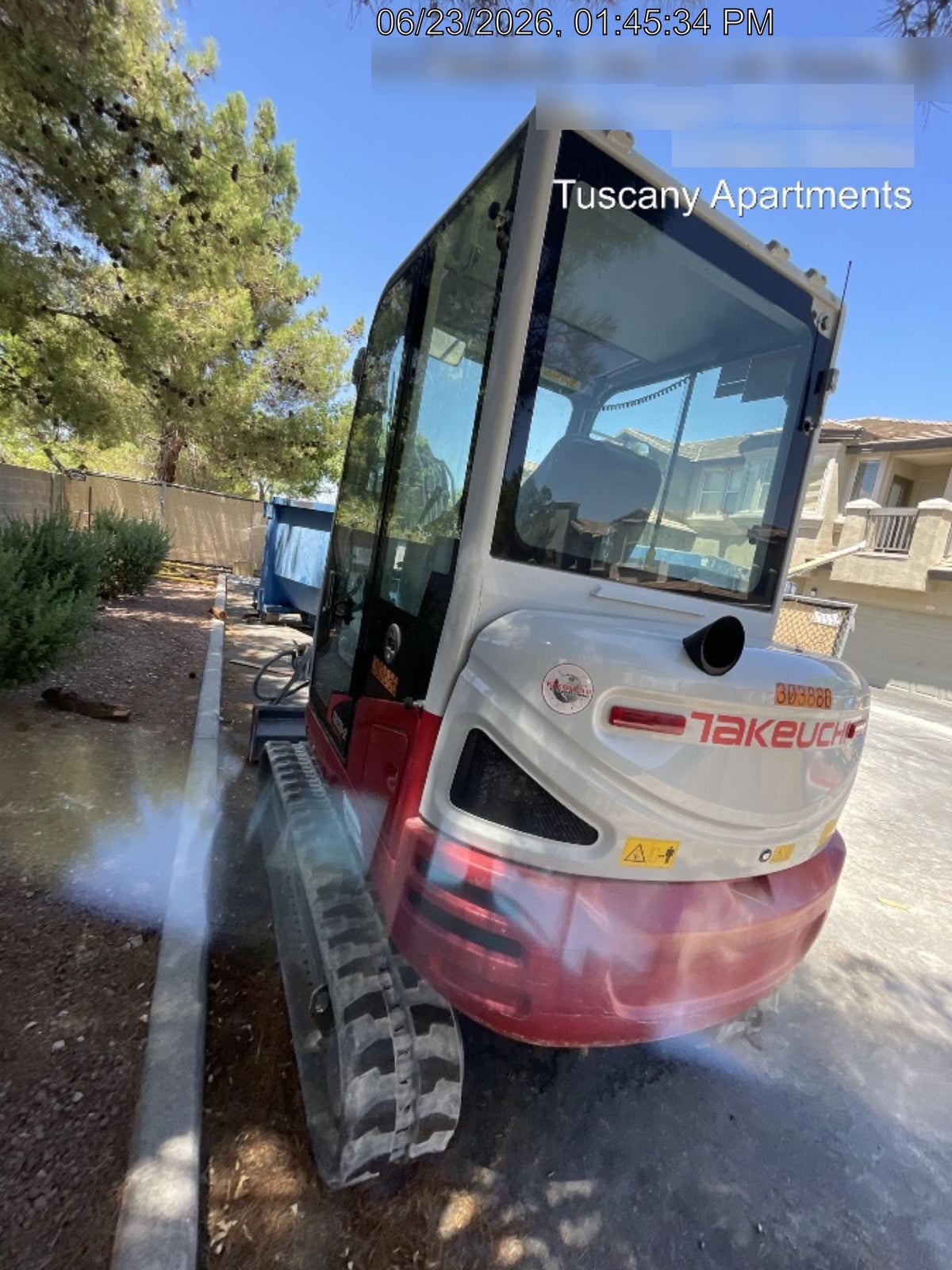 2023 TAKEUCHI TB235-2CR