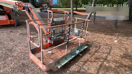 2021 JLG 660SJ