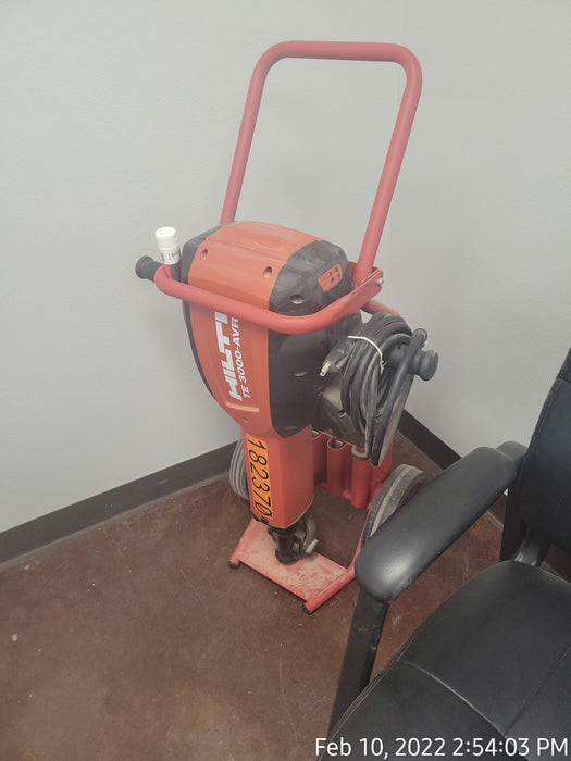 2021 HILTI TE 3000-AVR