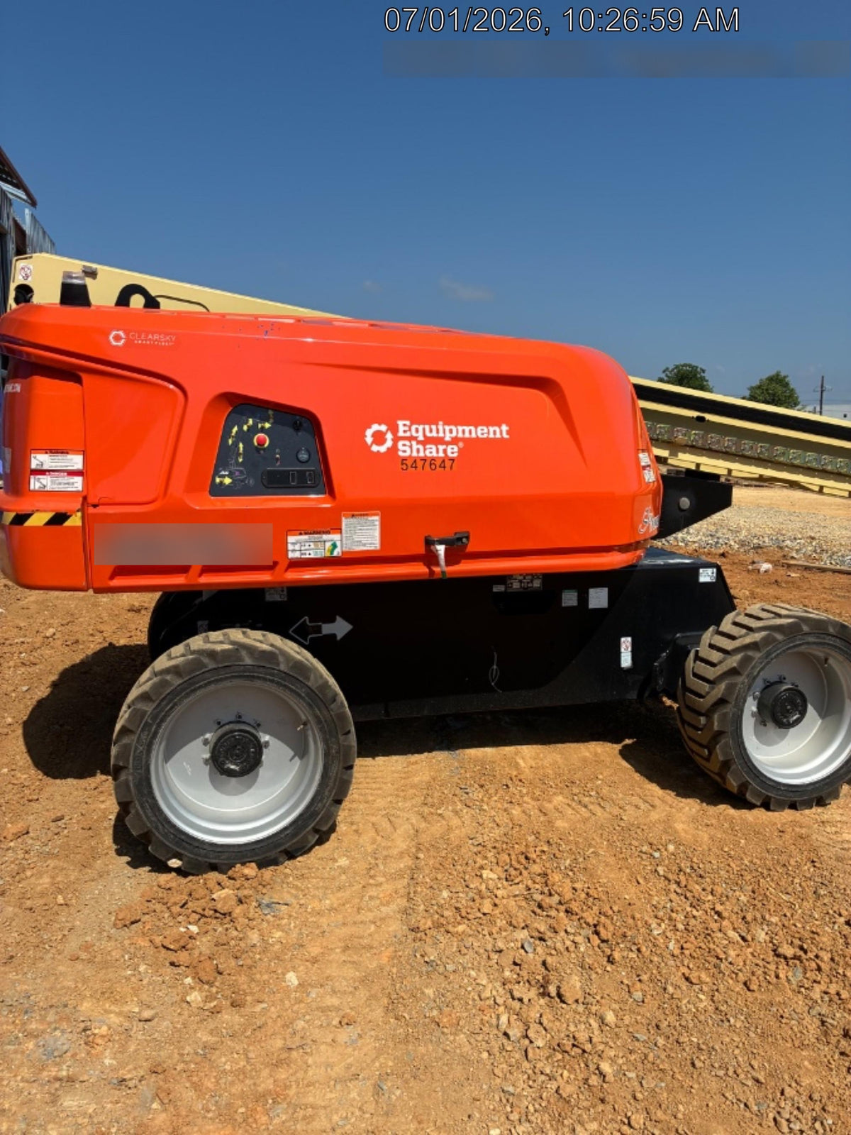 2025 JLG 660SJ