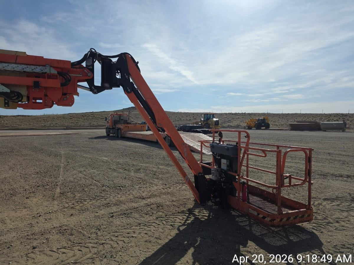 2021 JLG 1200SJP