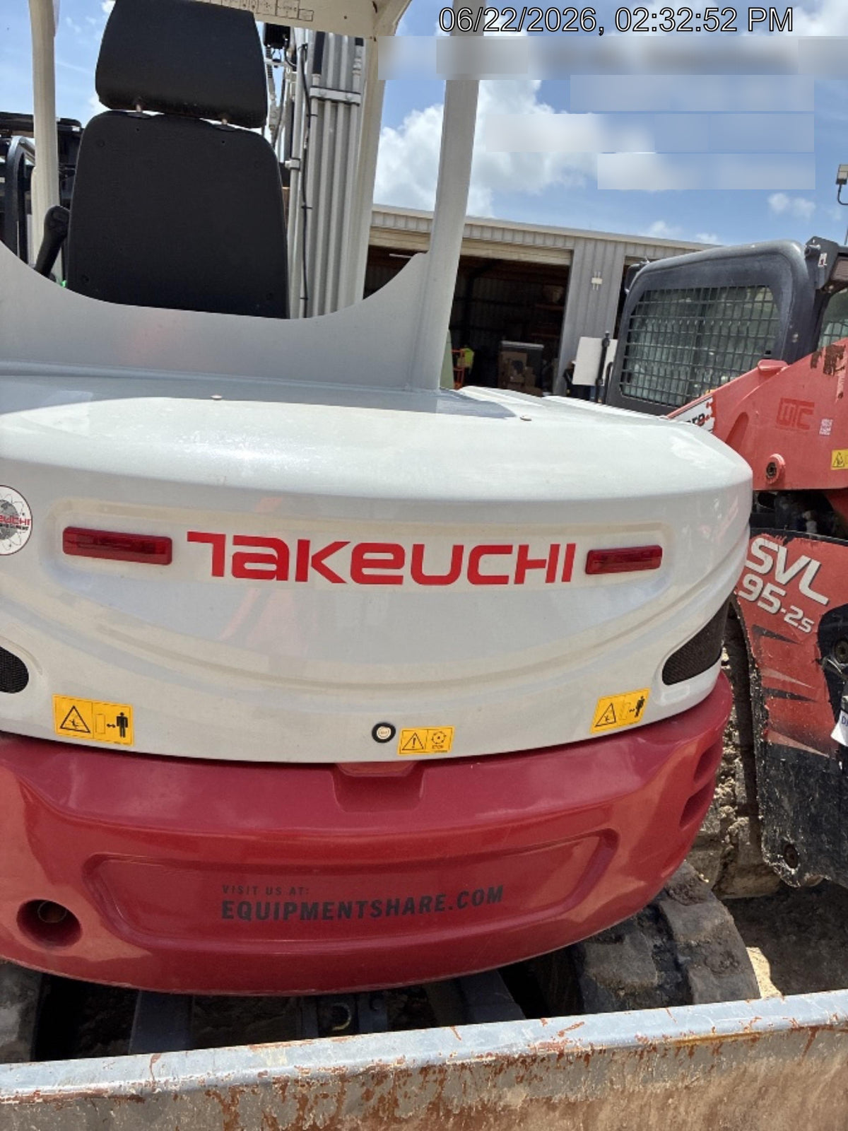 2025 TAKEUCHI TB250-2R