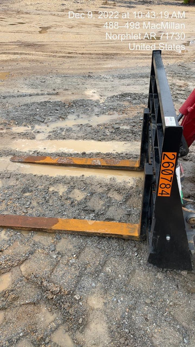 2022 ARROW MATERIAL HANDLING 48" Pallet Forks - Arrow