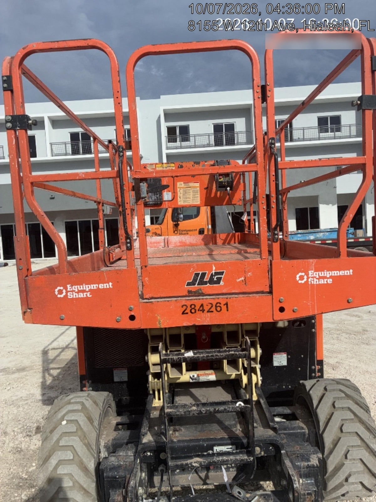 2022 JLG RT2669