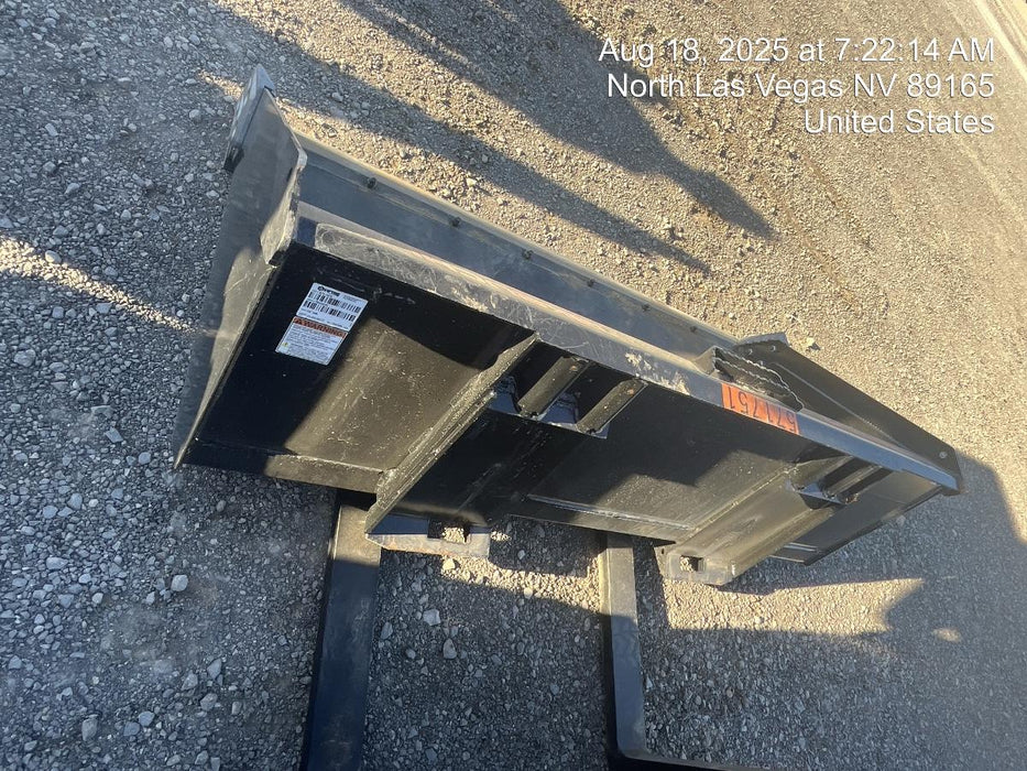 2025 TAKEUCHI 76" Smooth Bucket - Takeuchi