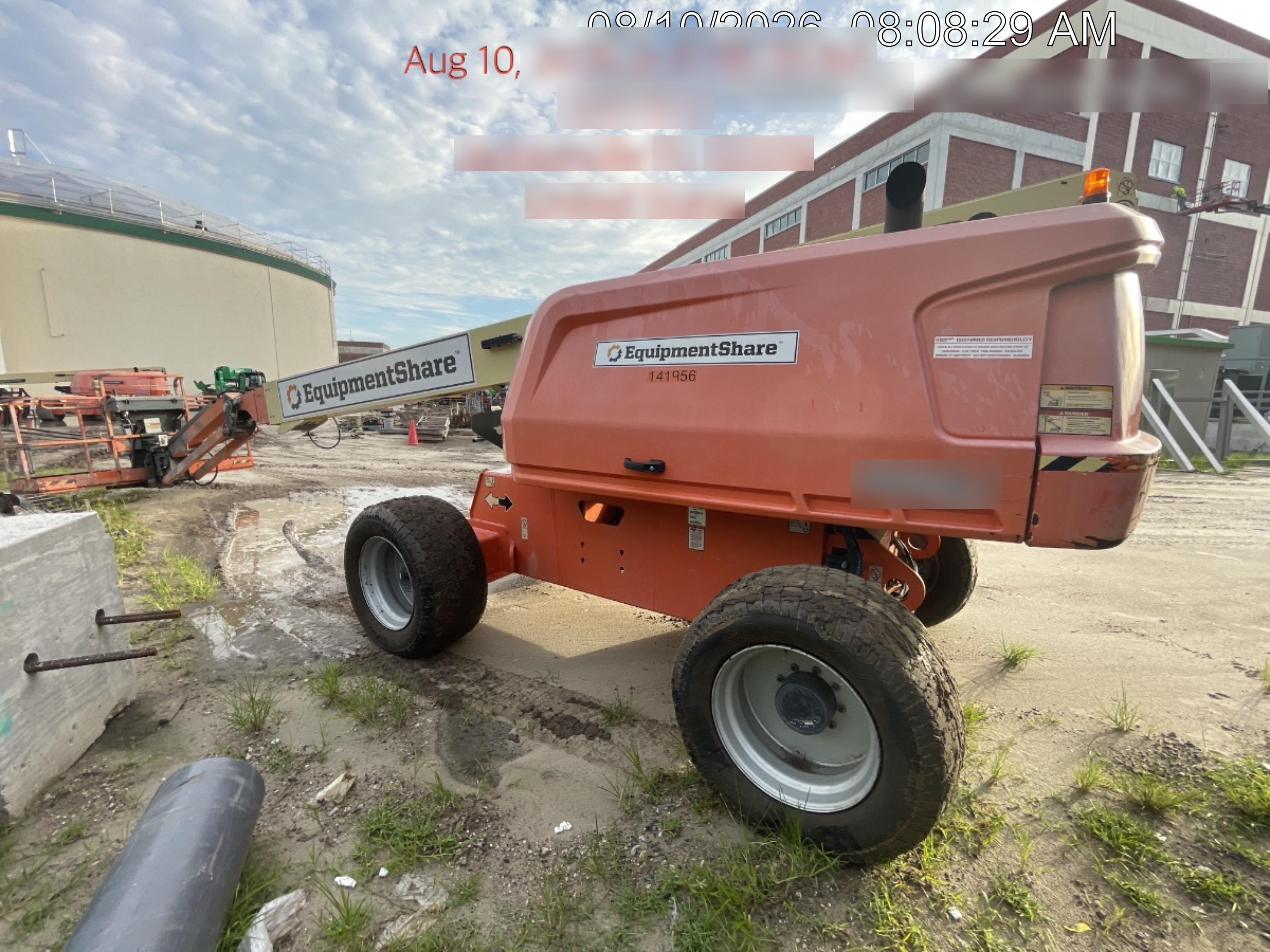 2021 JLG 660SJ
