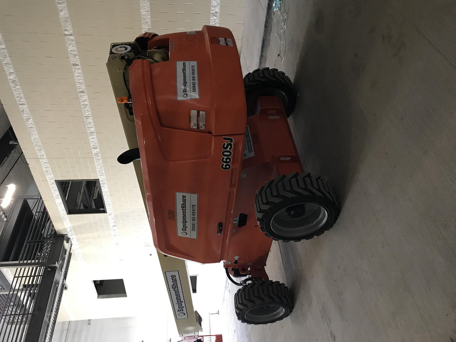 2019 JLG 660SJ