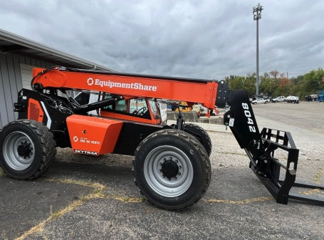 2024 SKYTRAK 8042