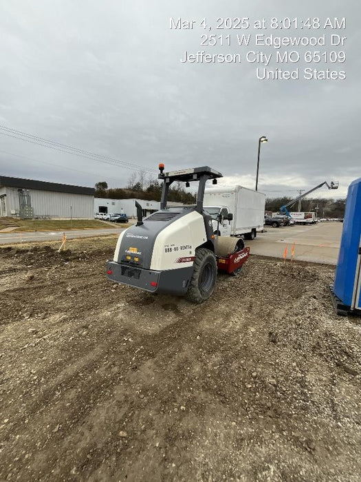 2024 DYNAPAC CA1300D