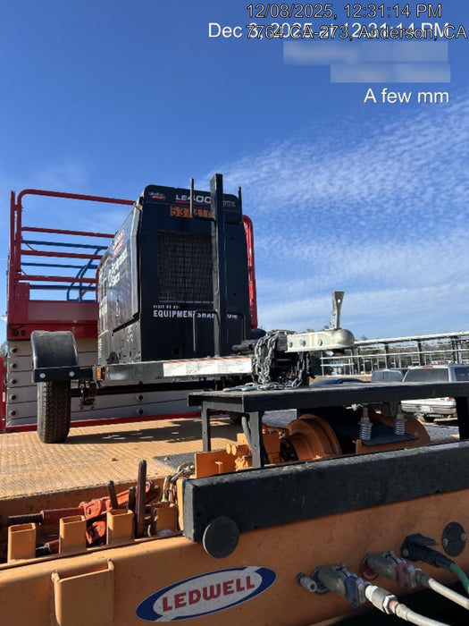 2025 LINCOLN ELECTRIC LE400