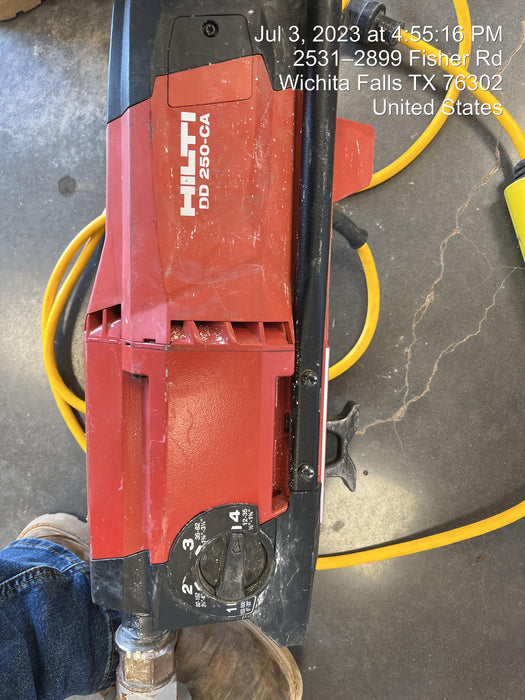 2023 HILTI DD250E