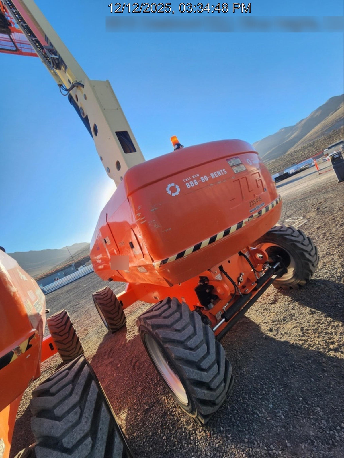 2022 JLG 860SJ