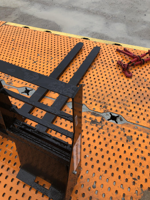 2021 ARROW MATERIAL HANDLING 60" Pallet Forks