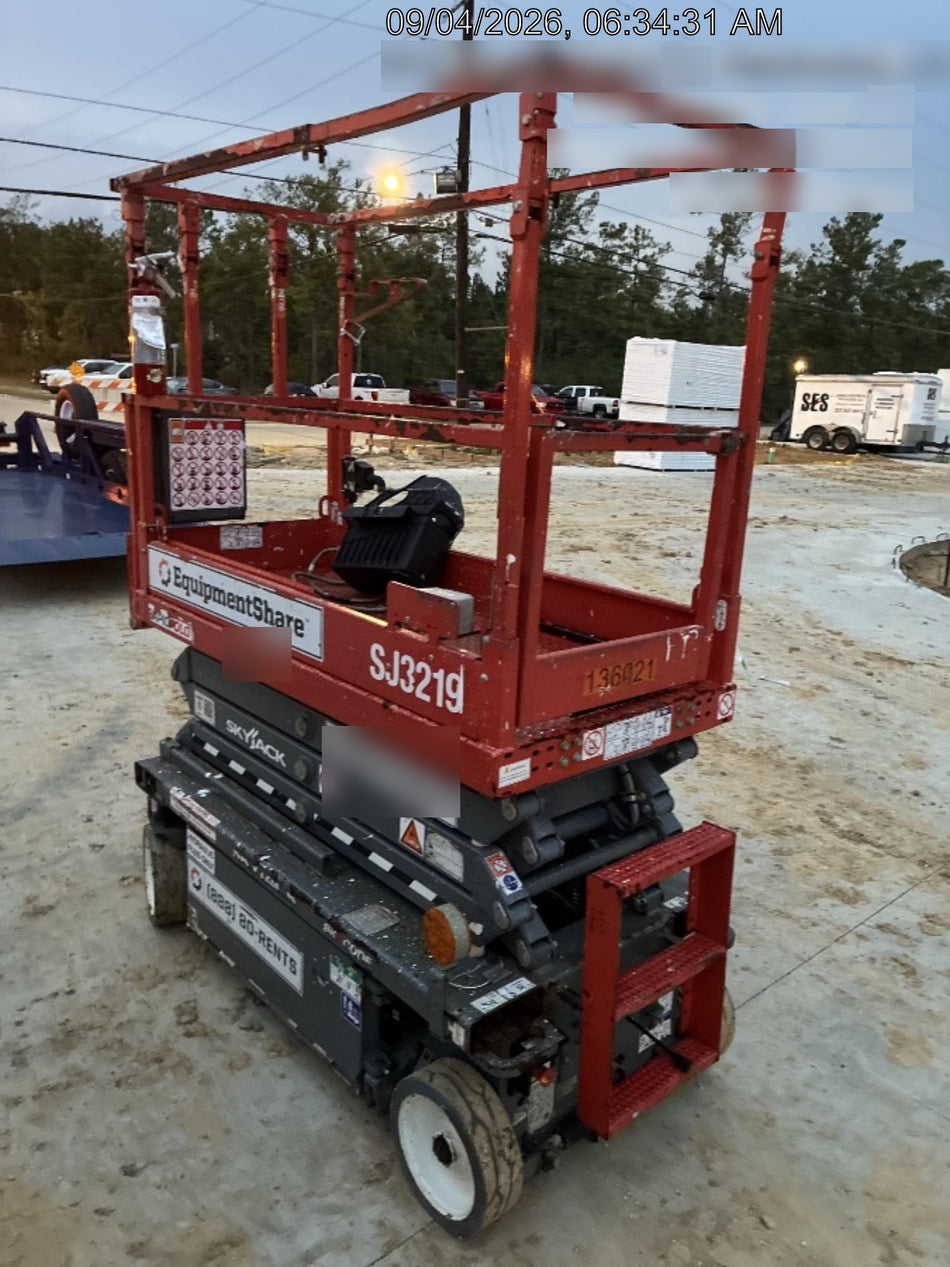 2021 SKYJACK SJ3219