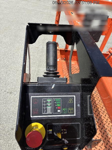 2022 JLG ES2632