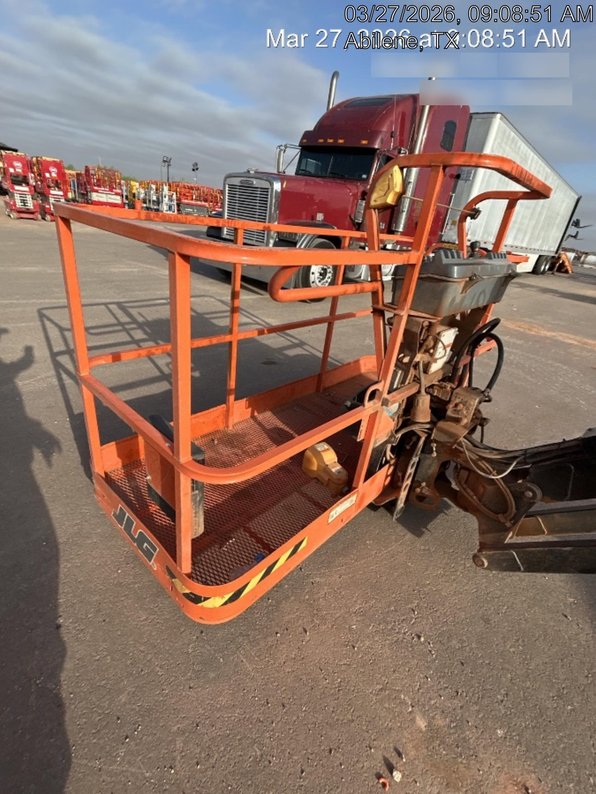 2025 JLG 660SJ