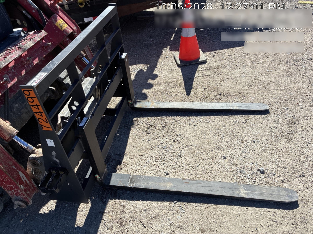 2026 ARROW MATERIAL HANDLING 48" Pallet Forks - Arrow