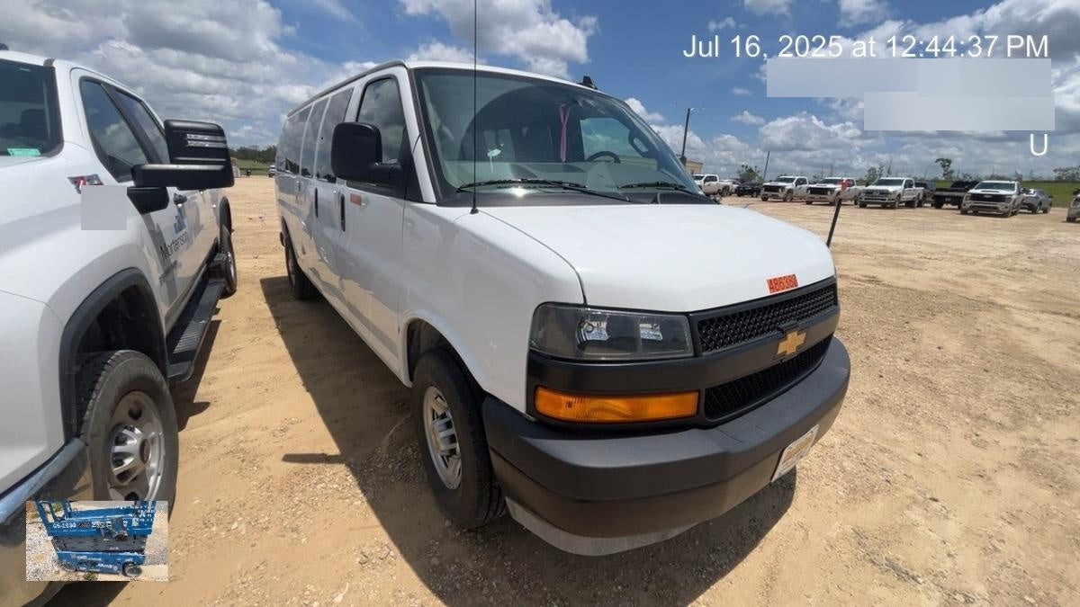 2025 CHEVROLET Express Van - Rental