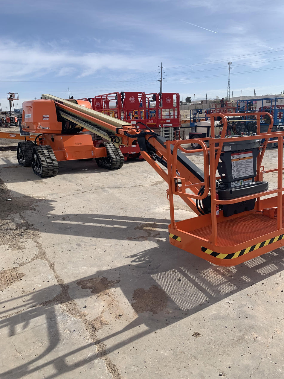 2022 JLG 660SJ Quad Track
