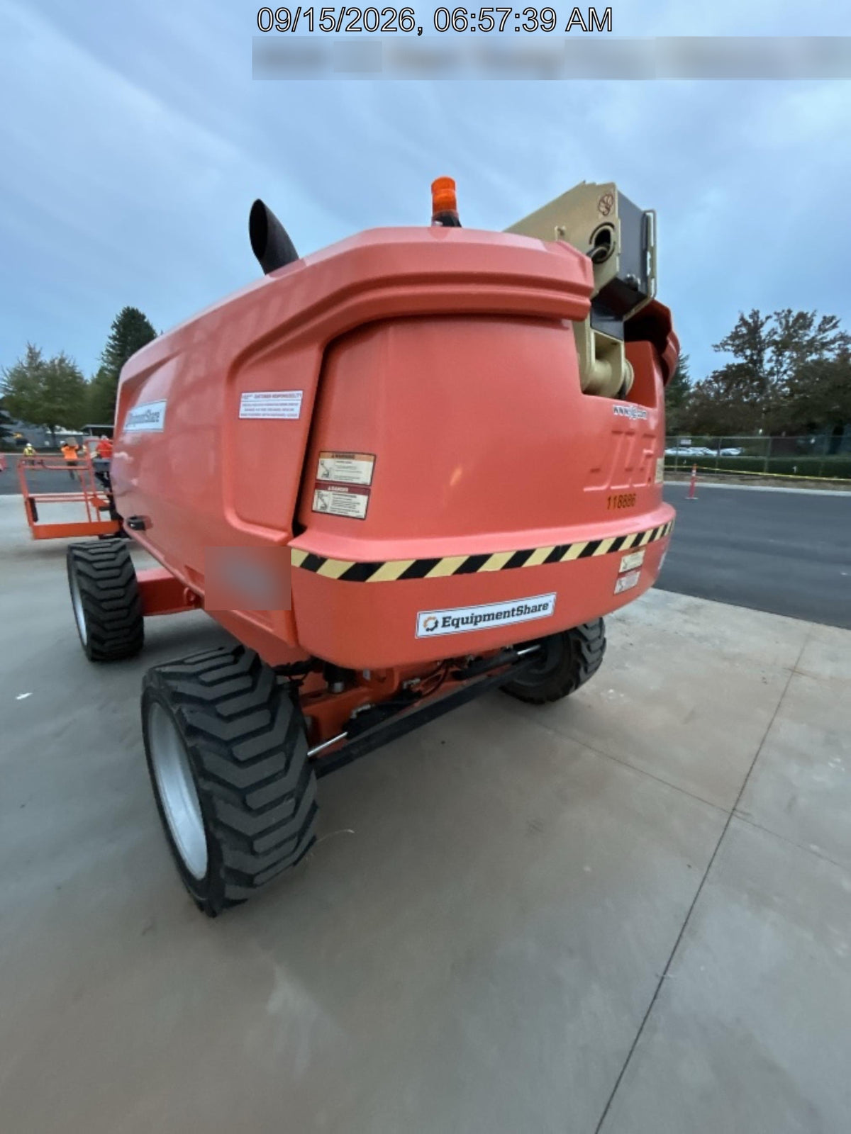 2021 JLG 600S
