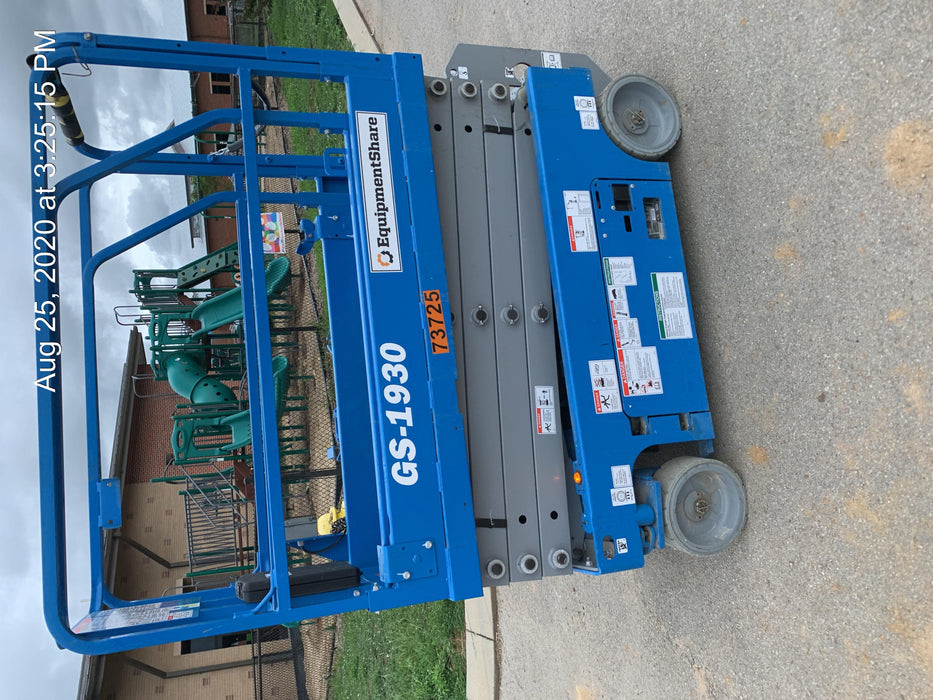 2020 Genie GS-1930 Fixed rails with chain entry gate - Pre A92.20