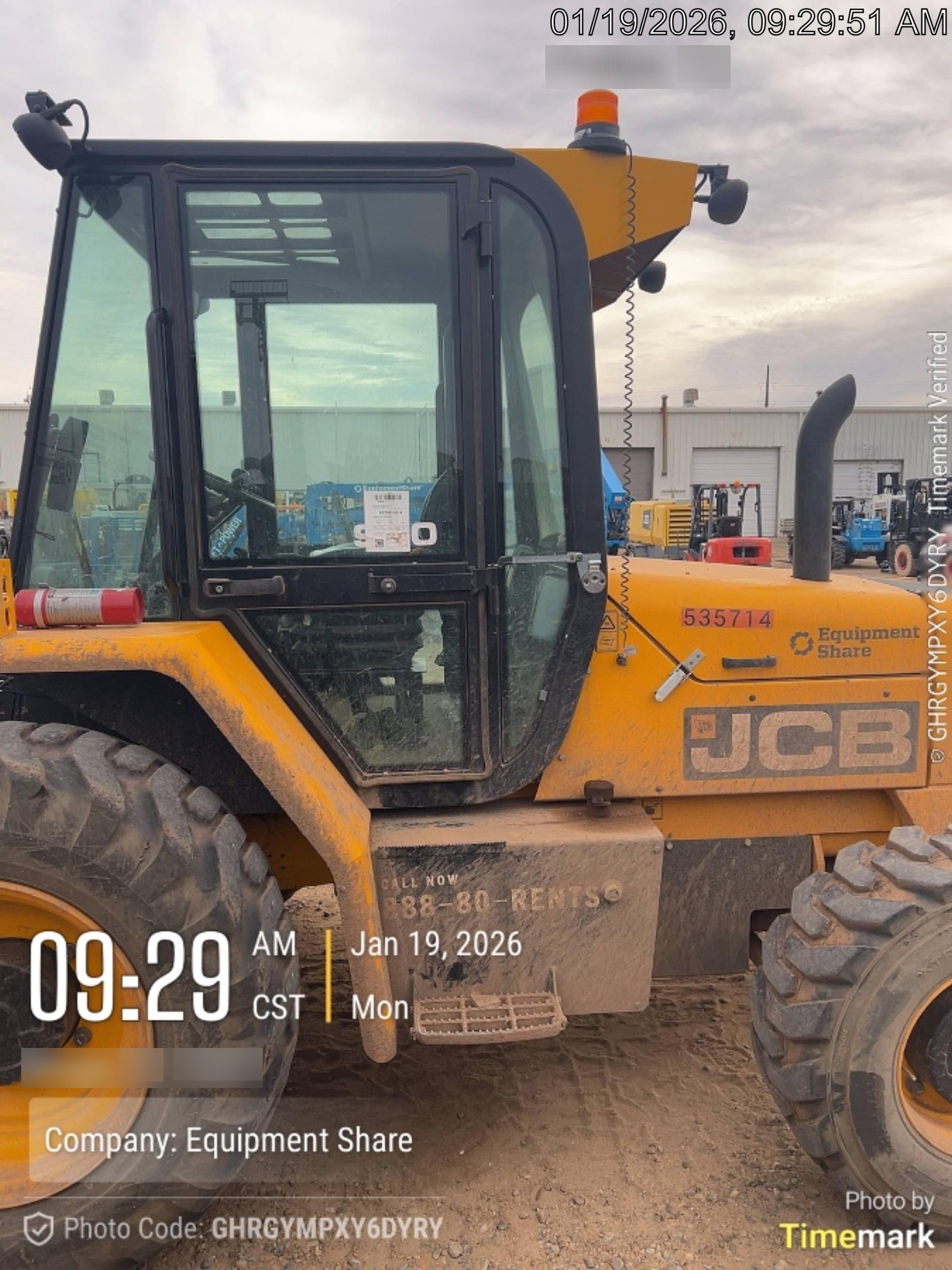 2025 JCB 930-4