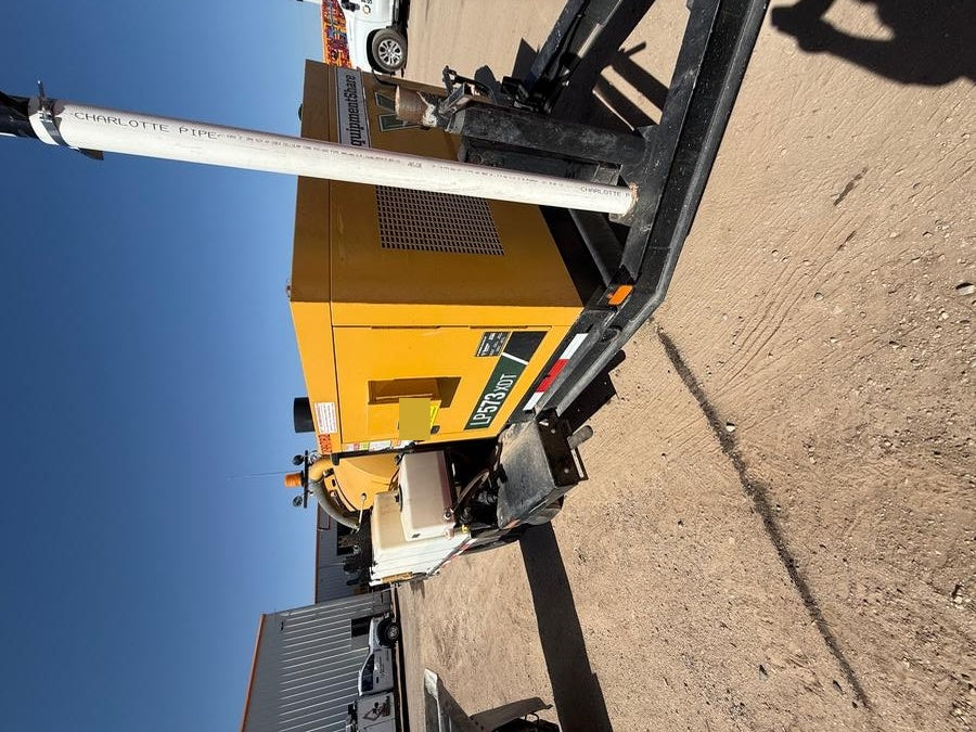 2023 Vac-Tron LP573XDT T4 Koehler Diesel Engine, 500 Gallon Debris Tank, x2 100 Gallon Water Tanks