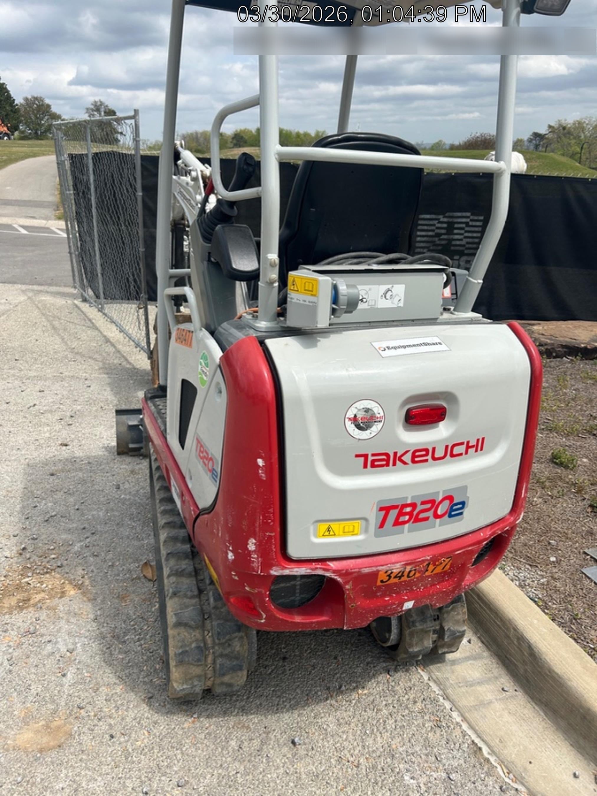 2023 TAKEUCHI TB20e
