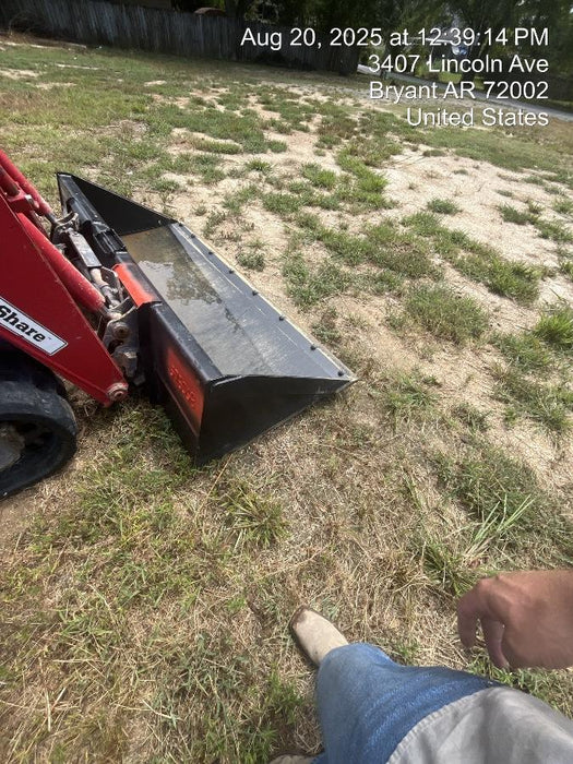 2025 JOHN DEERE 84" Bucket - John Deere