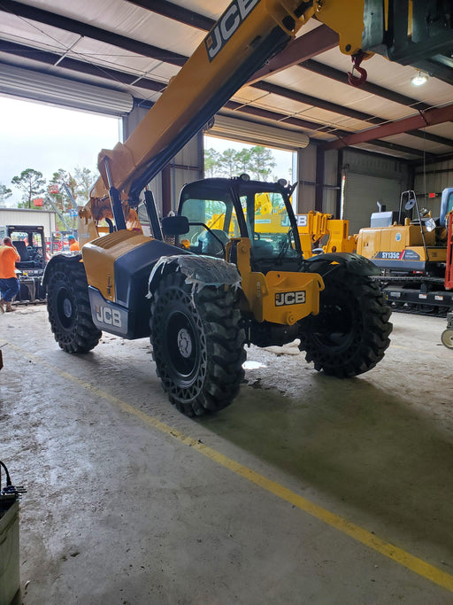 2020 JCB 509-42 Cab/Heat/Air, Solid Tires, Work Lights, Beacon, Aux Hydraulics, Back up Alarm, Lifting Eye, ES Decals