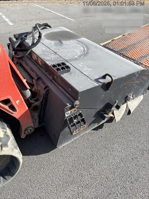 2020 PALADIN Sweepster SB72