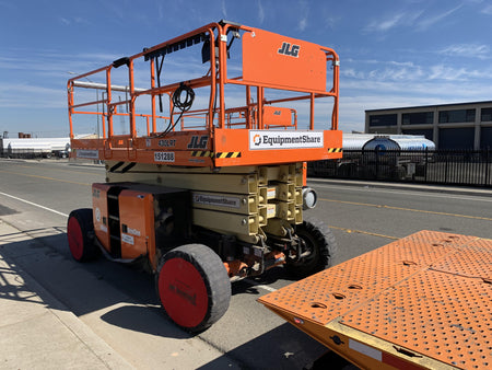 2021 JLG 430LRT