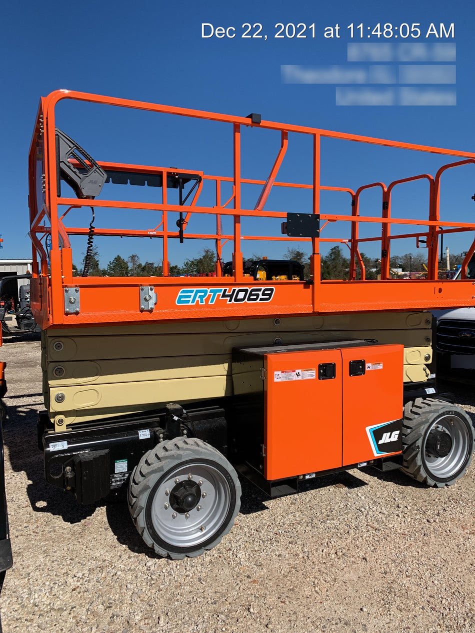 2021 JLG ERT4069