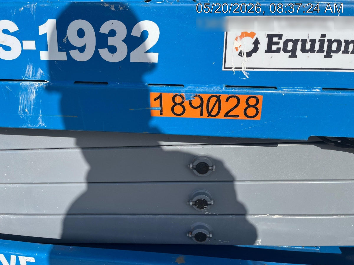 2021 GENIE GS-1932