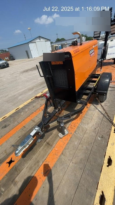 2021 Lincoln Electric Vantage 322 Vantage 322 Ready Pak 3 w/ Decals, ORANGE (includes trailer, cable rack, fender light kit) NO Telematics