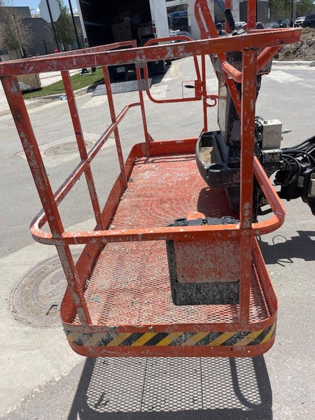 2022 JLG 860SJ
