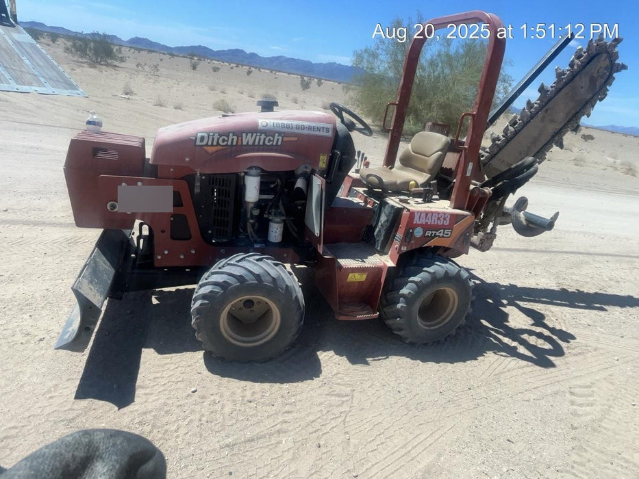 2019 DITCH WITCH RT45A