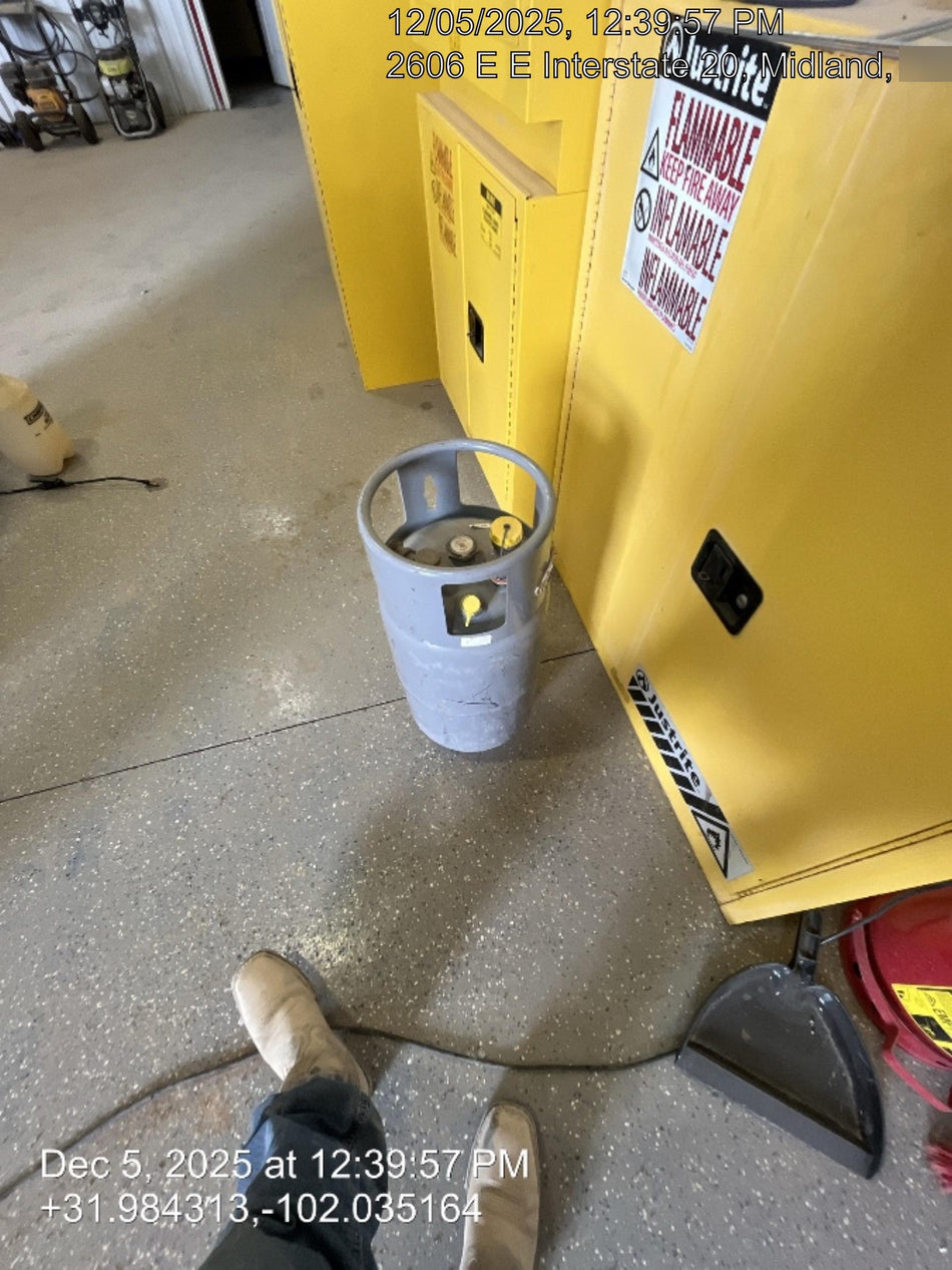 2022 UNICARRIER MUG1F2A30DV