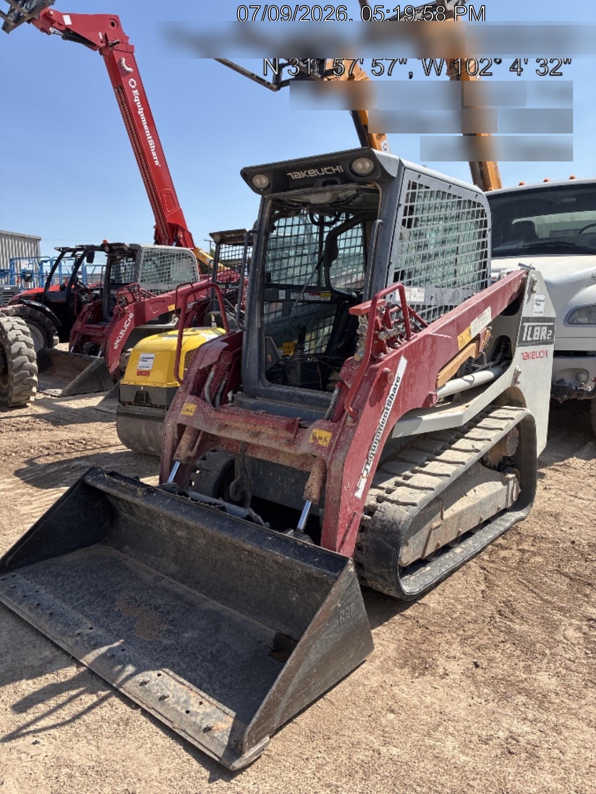 2022 TAKEUCHI TL8R2-CR