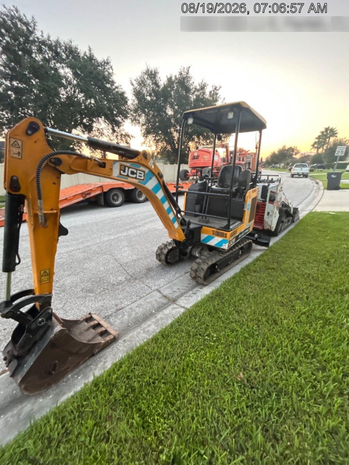 2022 JCB 19C-1E