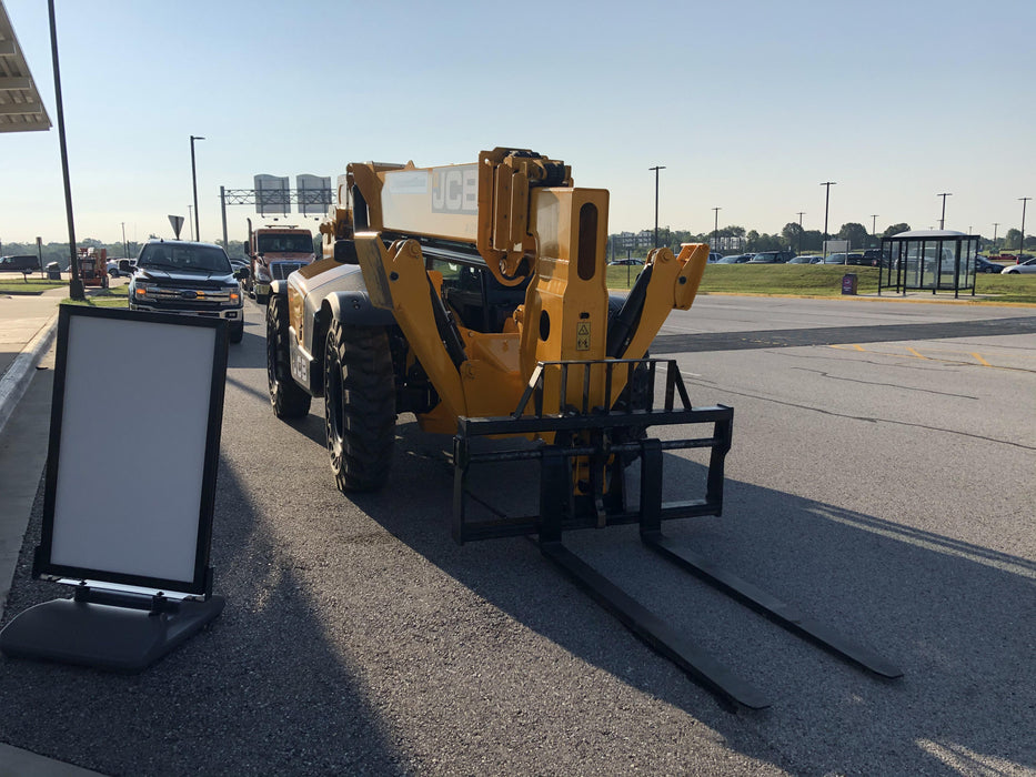 2019 JCB 510-56 Canopy, 74 HP, Solid Tires, STD Worklight, Beacon, Aux Hydraulics, Lifting Eye, Back up Alarm w/66" Carriage/60" Forks